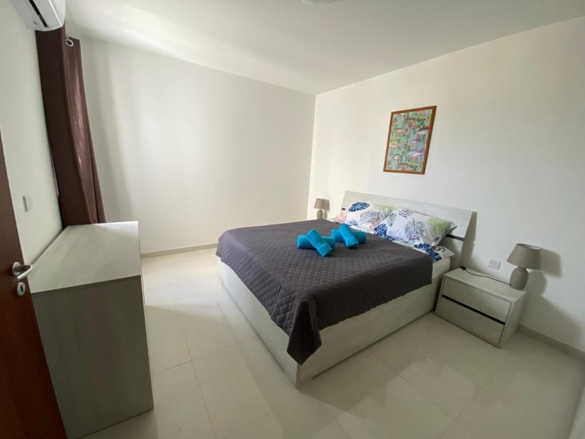 Sunshine Apartments Mellieha - Modern Three Bedroom Apartment - Apt No 2 Exterior photo