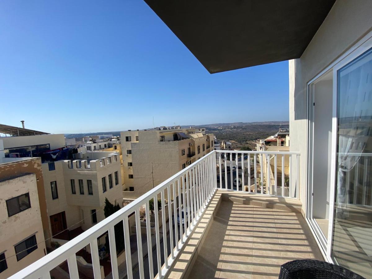 Sunshine Apartments Mellieha - Modern Three Bedroom Apartment - Apt No 2 Exterior photo
